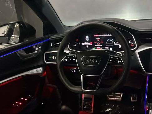 Used 2022 Audi RS 7 Sportback AWD/4WD image 25