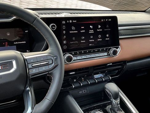 New 2026 GMC Canyon AT4 w/ Technology Plus Package image 6