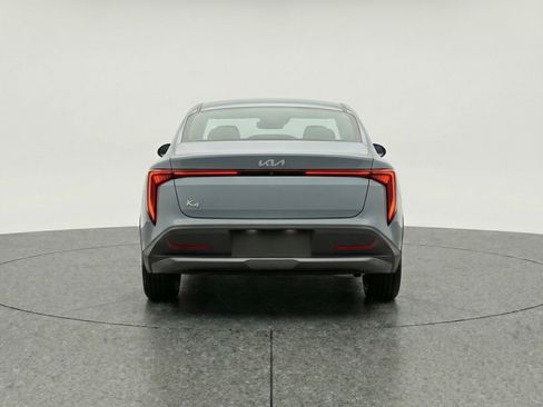 Used 2025 Kia K4 LXS image 7