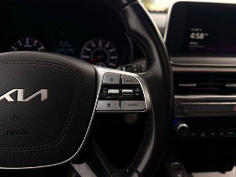 Used 2022 Kia Telluride EX w/ EX Premium Package image 32