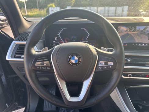 Used 2025 BMW X5 xDrive40i w/ Executive Package AWD/4WD image 27