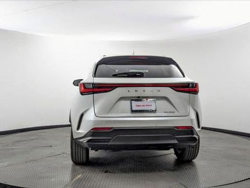 Used 2025 Lexus NX 250 NX 250 w/ Towing Package (2000 Lbs) image 7
