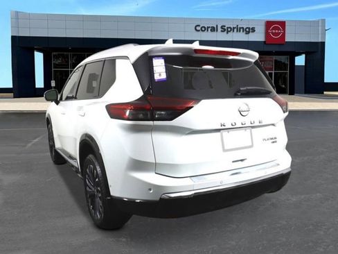 New 2026 Nissan Rogue Platinum w/ Tech Package image 3