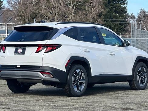 New 2026 Hyundai Tucson SEL image 6