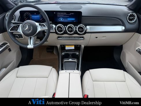 New 2026 Mercedes-Benz GLB 250 4MATIC image 2