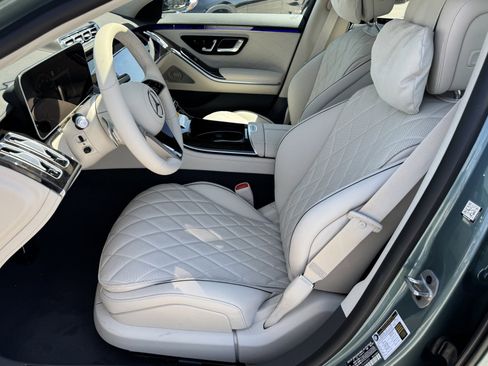 New 2026 Mercedes-Benz S 580e 4MATIC Sedan image 19