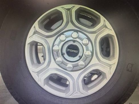 Used 2025 Ford F250 XLT AWD/4WD image 10