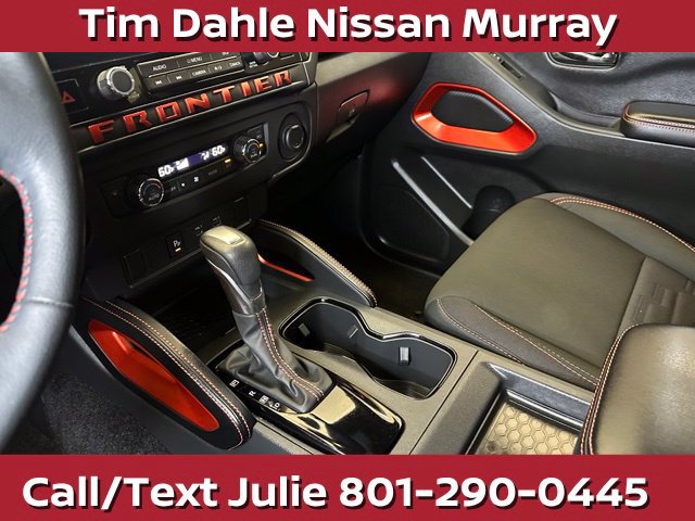 Used 2025 Nissan Frontier PRO-4X AWD/4WD image 30