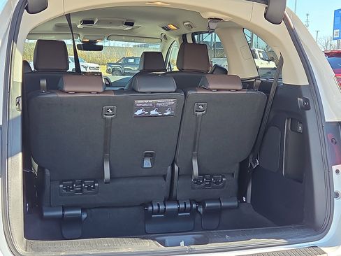 Used 2026 Honda Odyssey Elite image 9