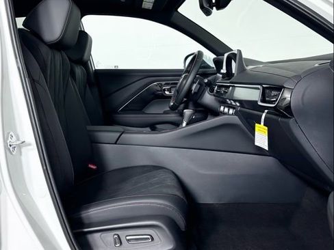 Used 2025 Acura ADX A-Spec image 29