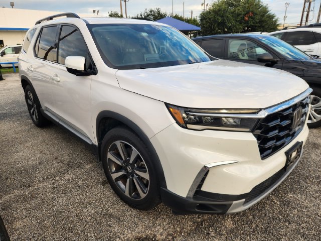 Used 2023 Honda Pilot Elite image 1
