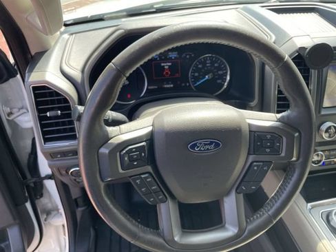 Used 2020 Ford Expedition XLT w/ Equipment Group 202A RWD image 11