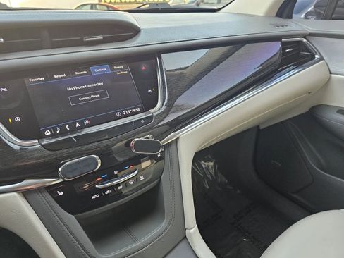 Used 2020 Cadillac XT6 Premium Luxury FWD image 27