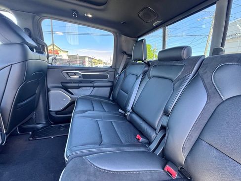 New 2026 RAM 1500 Laramie AWD/4WD image 18