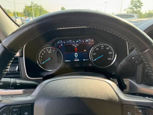 Used 2022 Ford F150 XLT w/ Equipment Group 302A High image 18