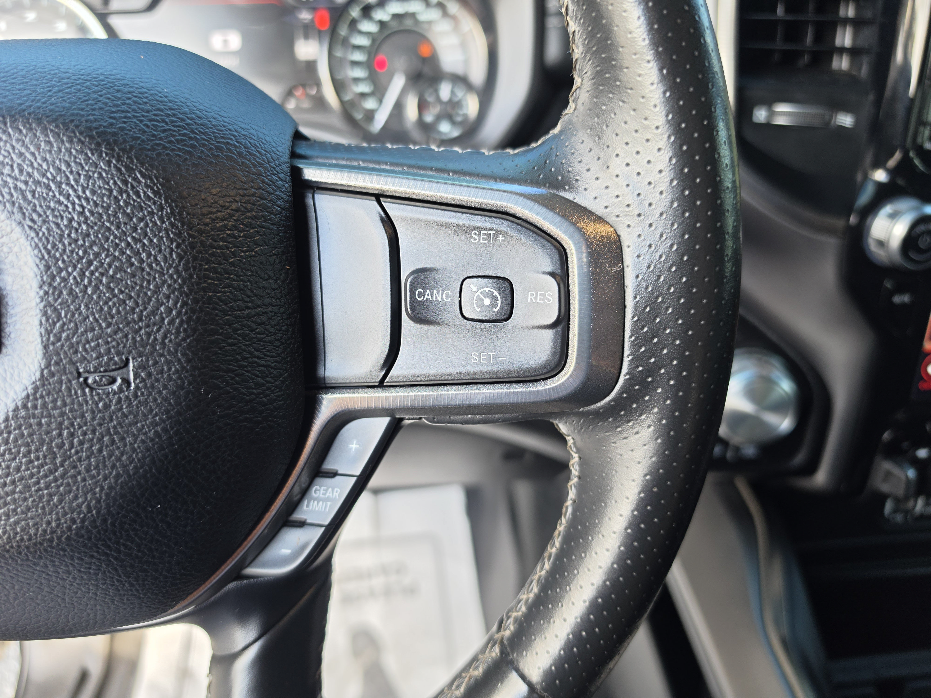 Used 2021 RAM 1500 Rebel w/ Rebel Level 2 Equipment Group AWD/4WD image 37
