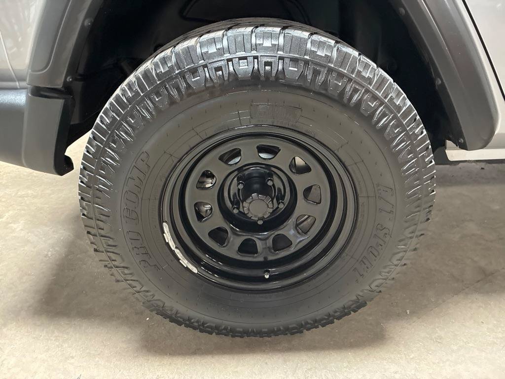 Used 2020 Jeep Wrangler Unlimited Sport AWD/4WD image 13