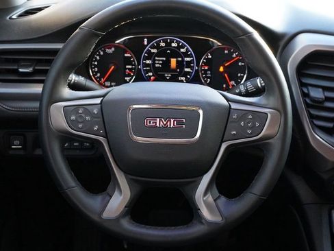 Used 2023 GMC Acadia AT4 w/ Technology Package image 31