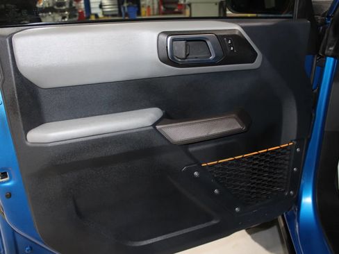 Used 2023 Ford Bronco Badlands AWD/4WD image 16