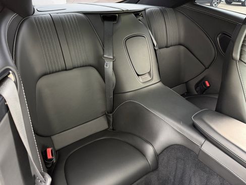 Used 2021 Aston Martin DB11 Coupe image 19