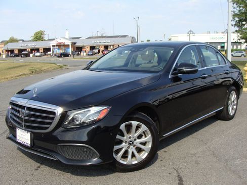 Used 2018 Mercedes-Benz E 300 E 300 image 3