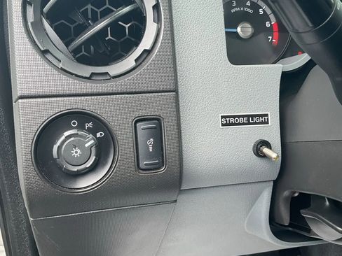 Used 2016 Ford F250 XL w/ Power Equipment Group image 26