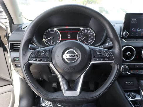 Used 2023 Nissan Sentra SV FWD image 20