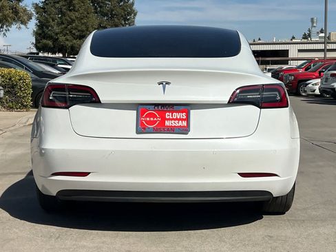 Used 2021 Tesla Model 3 Standard Range Plus RWD image 8