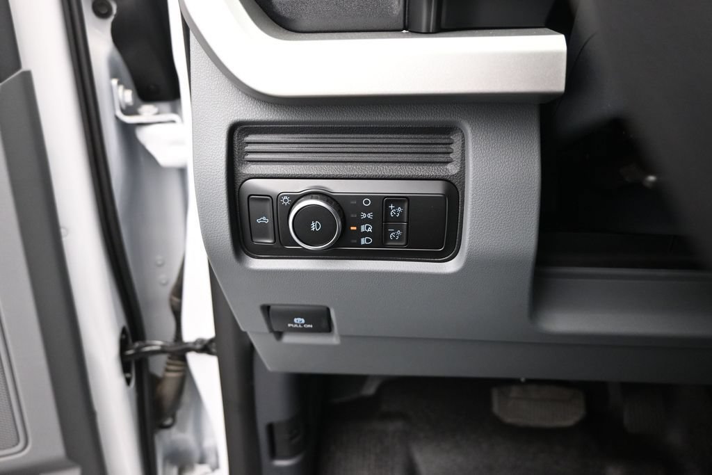 New 2025 Ford F350 XL w/ XL Chrome Package RWD image 11