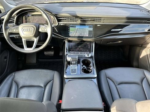 Used 2023 Audi Q7 2.0T Premium w/ Convenience Package image 15