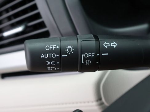 New 2026 Honda Odyssey Touring image 38
