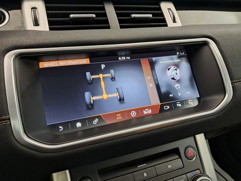 Used 2017 Land Rover Range Rover Evoque HSE Dynamic image 30