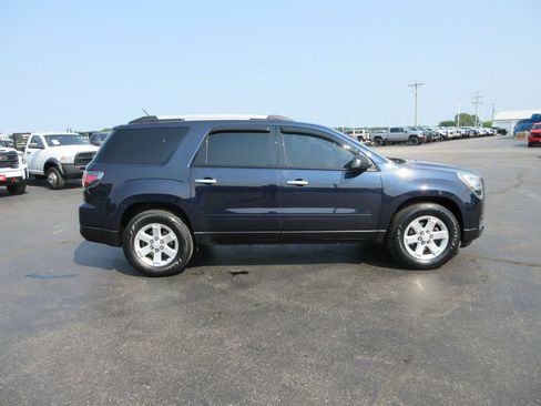 Used 2015 GMC Acadia SLE AWD/4WD image 4