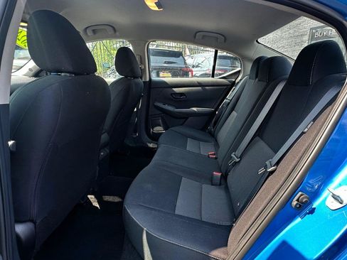 Used 2024 Nissan Sentra SV FWD image 23