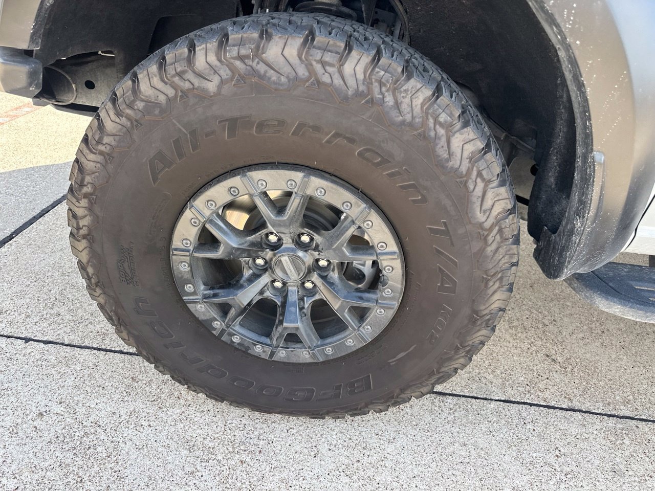Used 2023 Ford F150 Raptor w/ Equipment Group 802A Raptor R AWD/4WD image 10