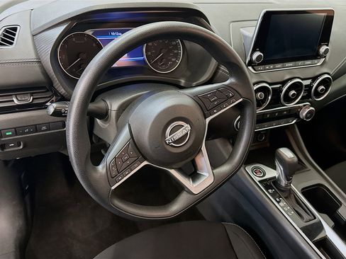 Used 2024 Nissan Sentra SV FWD image 18