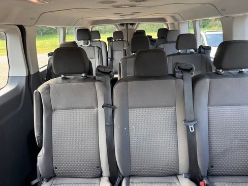 Used 2024 Ford Transit 350 XLT RWD image 25