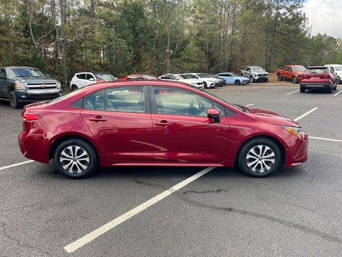 Used 2022 Toyota Corolla LE image 21