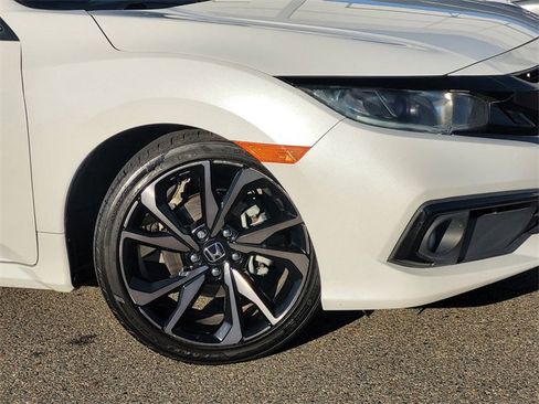 Used 2020 Honda Civic Sport image 9
