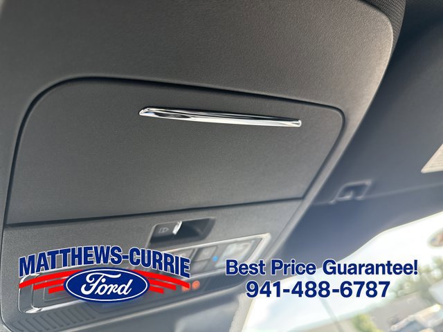 New 2026 Ford F250 Platinum w/ FX4 Off-Road Package AWD/4WD image 26