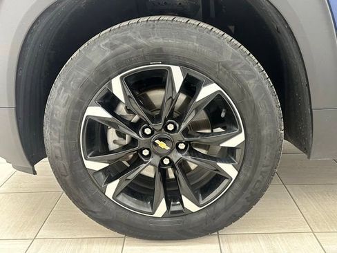 Used 2023 Chevrolet TrailBlazer LT AWD/4WD image 8
