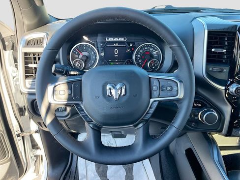 New 2026 RAM 1500 Big Horn AWD/4WD image 11