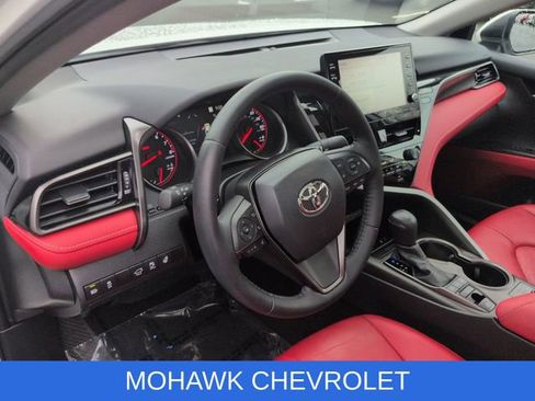 Used 2021 Toyota Camry XSE image 11