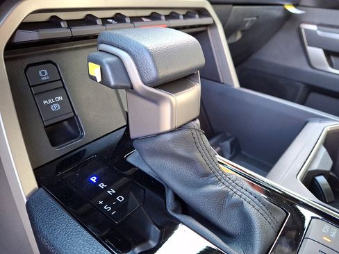 New 2026 Toyota Tundra SR5 AWD/4WD image 11