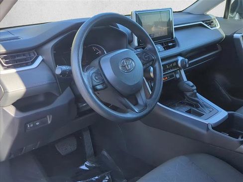 Used 2024 Toyota RAV4 XLE image 9