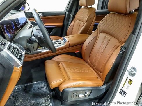 Used 2025 BMW ALPINA XB7 image 15