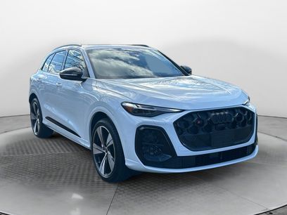 New 2025 Audi SQ5 Premium Plus