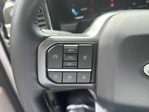 Used 2024 Ford F250 Lariat w/ Black Appearance Package image 22