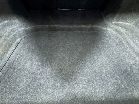 Used 2016 Ford Taurus SE image 33