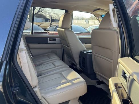Used 2014 Ford Expedition XLT w/ Equipment Group 201A image 25